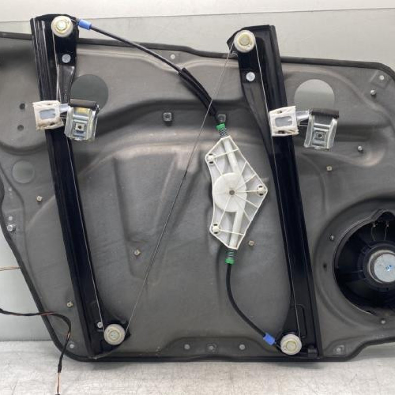 Leve vitre electrique avant droit MERCEDES CLASSE B 245 Photo n°7