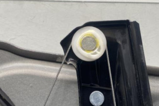 Leve vitre electrique avant droit MERCEDES CLASSE B 245