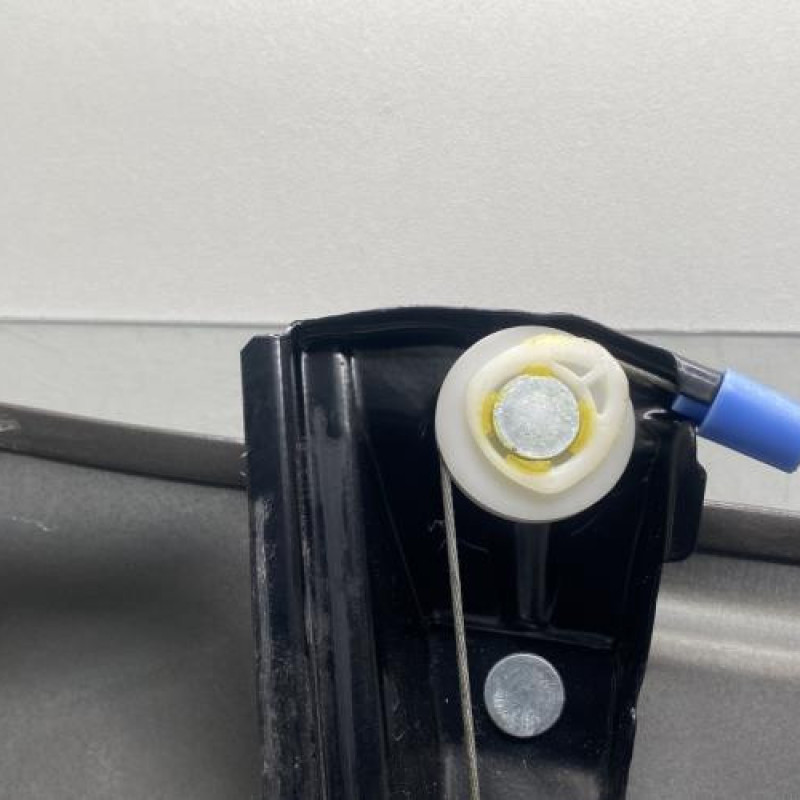 Leve vitre electrique avant droit MERCEDES CLASSE B 245 Photo n°10