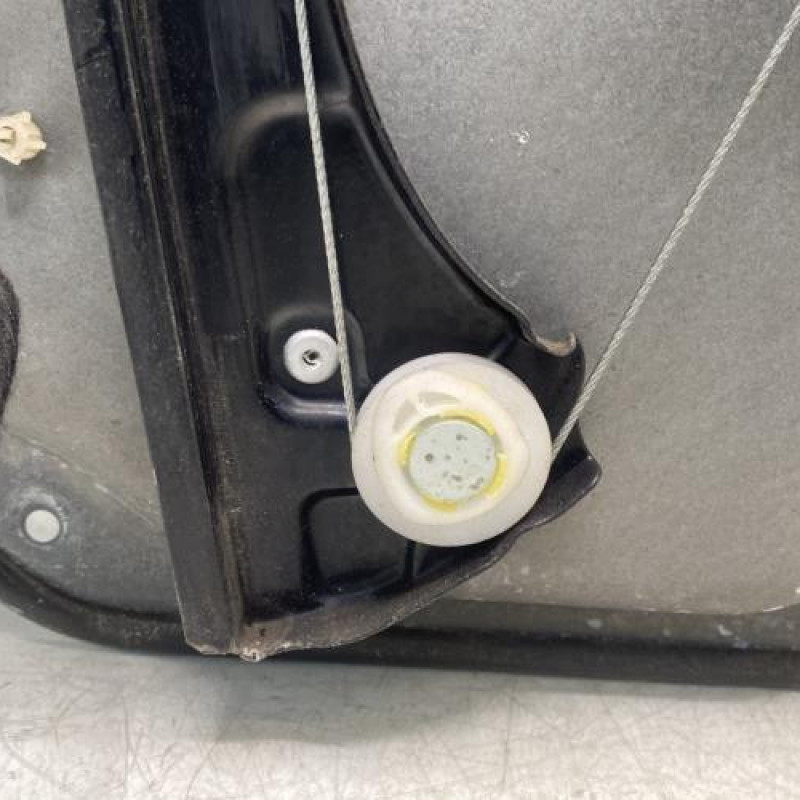 Leve vitre electrique avant droit MERCEDES CLASSE B 245 Photo n°11