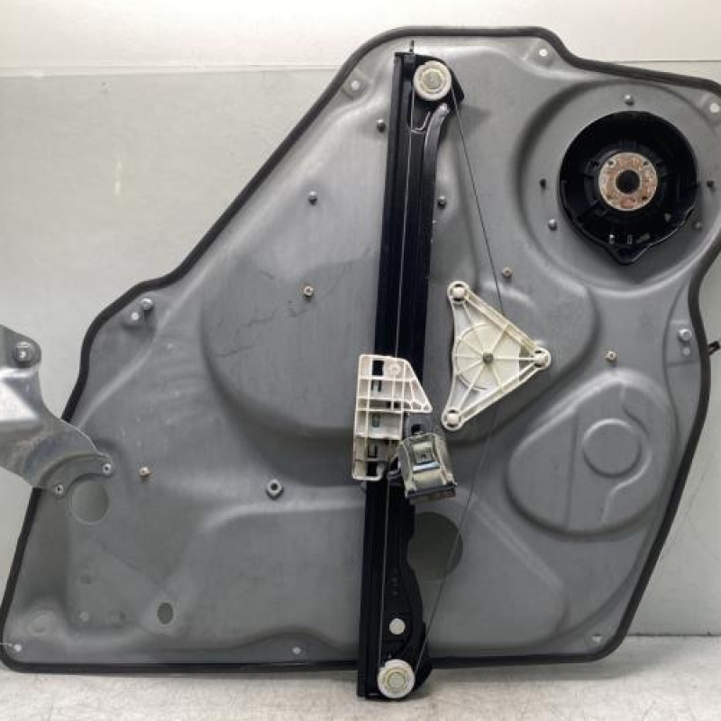 Leve vitre electrique arriere gauche MERCEDES CLASSE B 245 Photo n°5