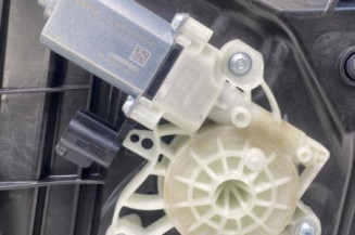 Leve vitre electrique avant droit FORD PUMA 2