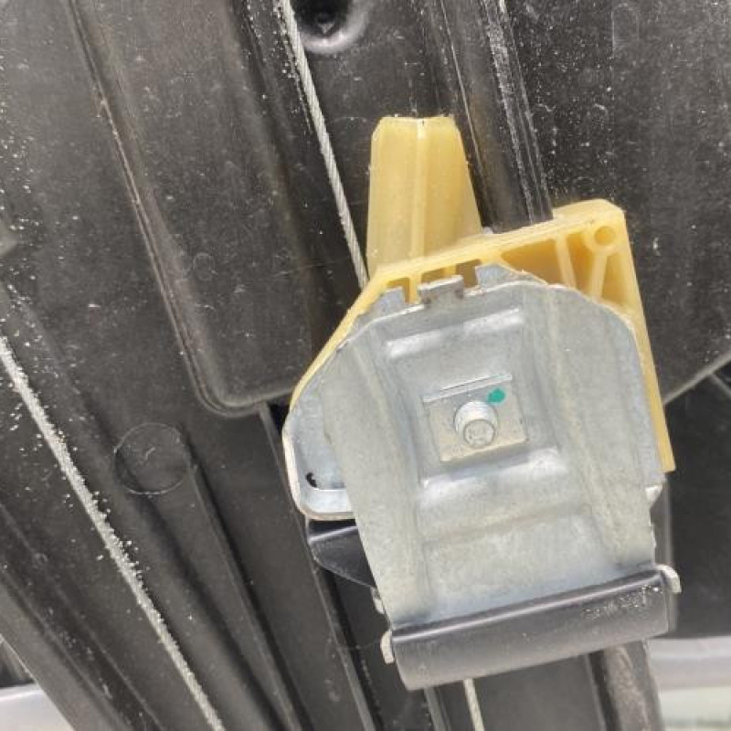 Leve vitre electrique avant droit FORD PUMA 2 Photo n°9