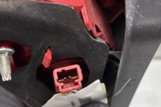 Feu arriere secondaire droit (feux) PEUGEOT 3008 1