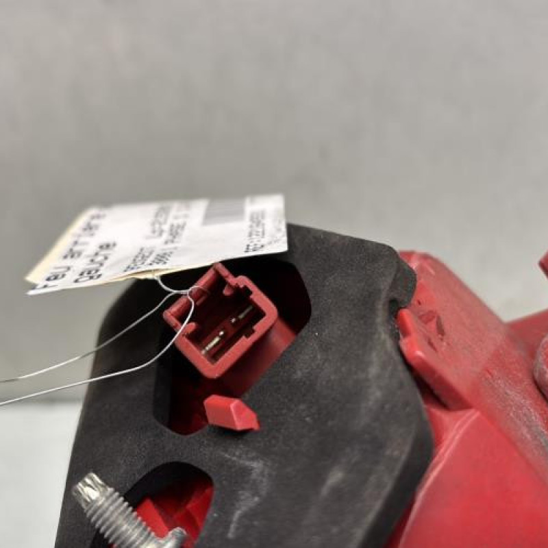 Feu arriere secondaire gauche (feux) PEUGEOT 3008 1 Photo n°4