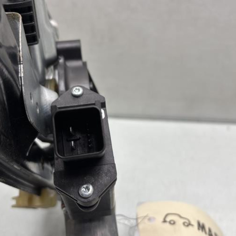 Leve vitre electrique avant gauche OPEL ASTRA J Photo n°7