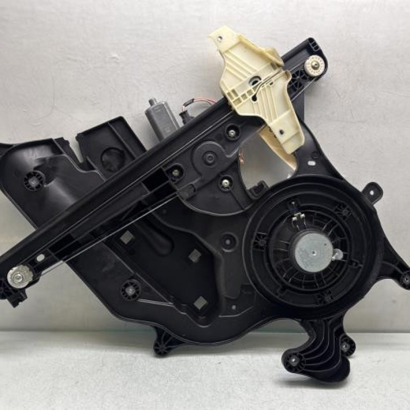 Leve vitre electrique avant gauche PEUGEOT PARTNER 3 Photo n°4