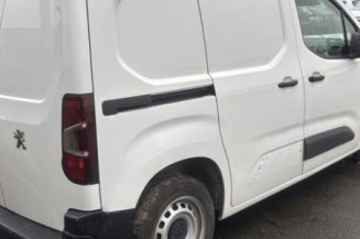 Leve vitre electrique avant gauche PEUGEOT PARTNER 3