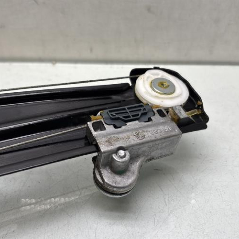 Leve vitre electrique arriere droit BMW SERIE 5 E60 Photo n°2