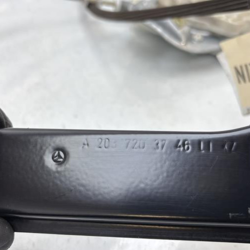 Leve vitre electrique avant gauche MERCEDES CLASSE C 203 COUPE SPORT Photo n°4