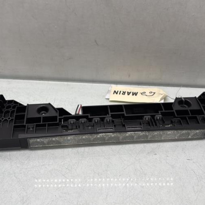 Feu arriere stop central PEUGEOT 407 Photo n°1