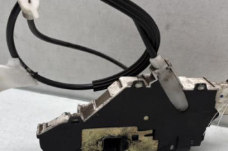 Serrure avant gauche PEUGEOT 407