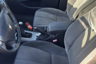 Serrure avant gauche PEUGEOT 407