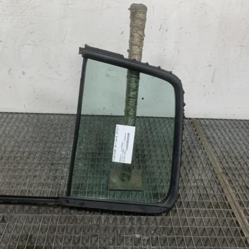 Custode arriere droit (porte) RENAULT CLIO 2 Photo n°4