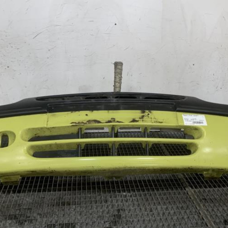 Pare choc avant RENAULT TWINGO 1 Photo n°1