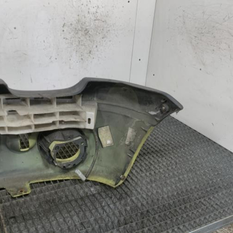 Pare choc avant RENAULT TWINGO 1 Photo n°4