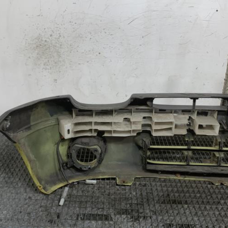 Pare choc avant RENAULT TWINGO 1 Photo n°6