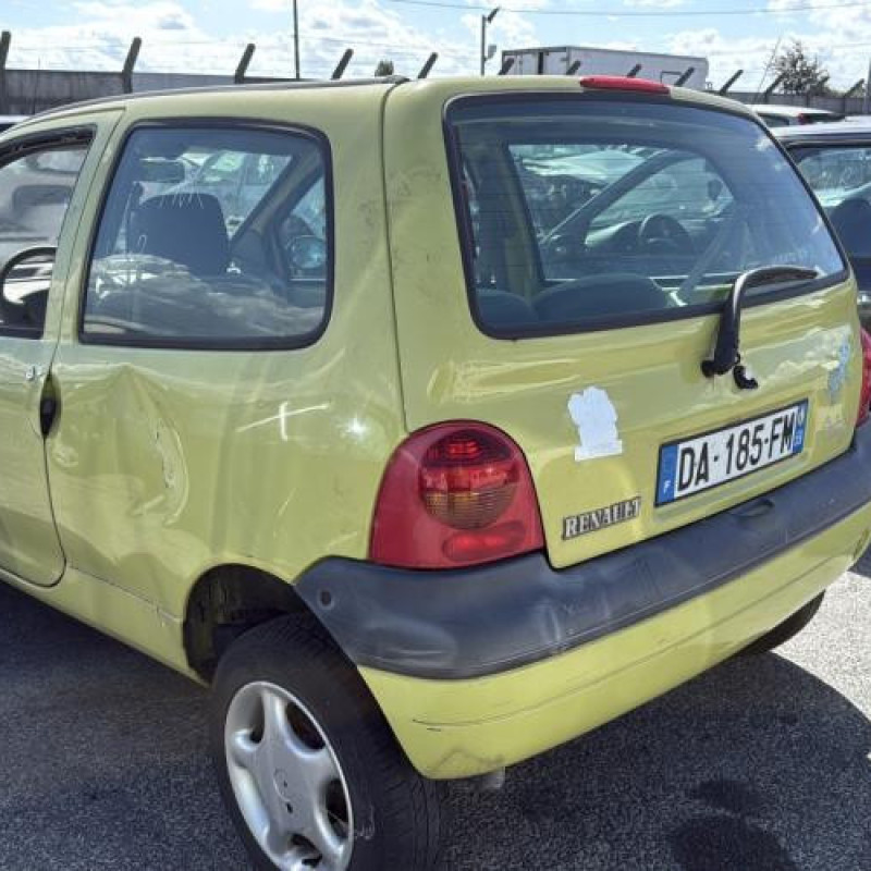 Pare choc avant RENAULT TWINGO 1 Photo n°10
