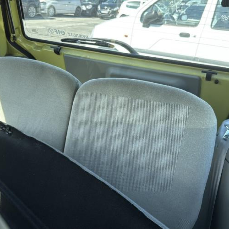 Pare choc avant RENAULT TWINGO 1 Photo n°18