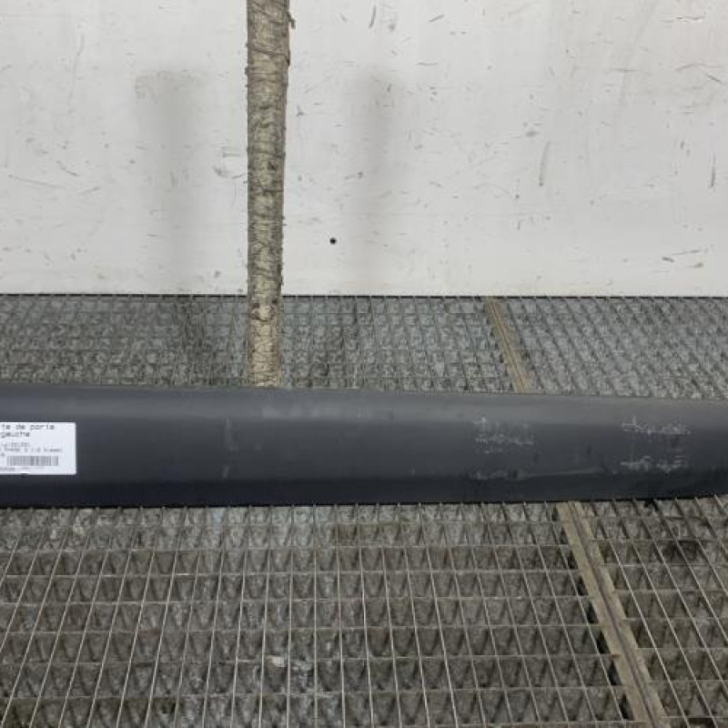 Baguette de porte avant gauche PEUGEOT PARTNER 2 Photo n°1