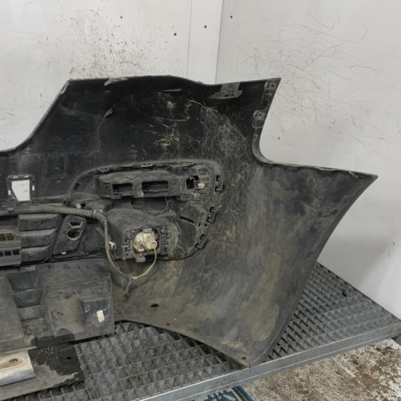 Pare choc avant PEUGEOT PARTNER 2 Photo n°4