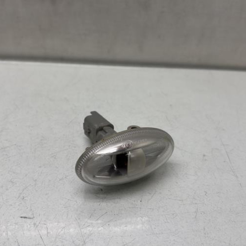 Repetiteur clignotant avant droit  (Feux) PEUGEOT EXPERT 3 Photo n°3