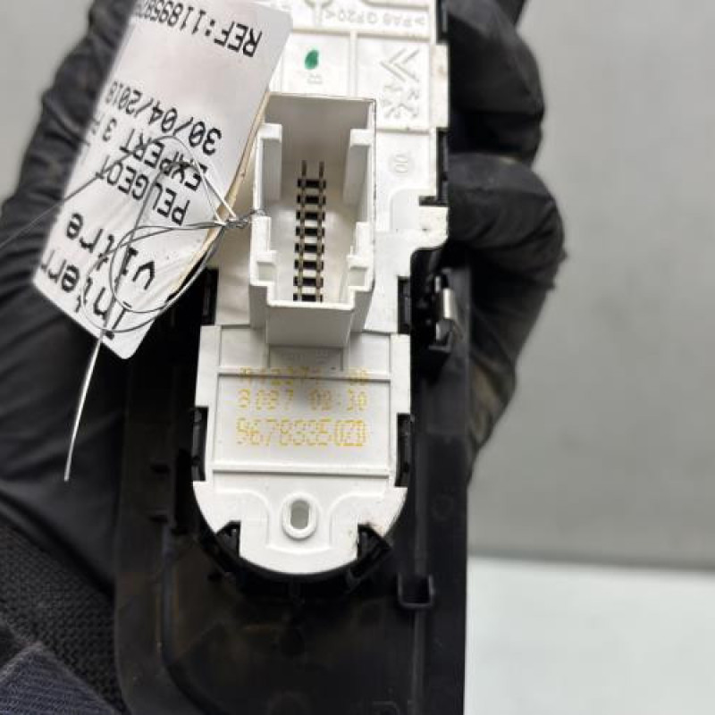 Interrupteur de leve vitre avant gauche PEUGEOT EXPERT 3 Photo n°4