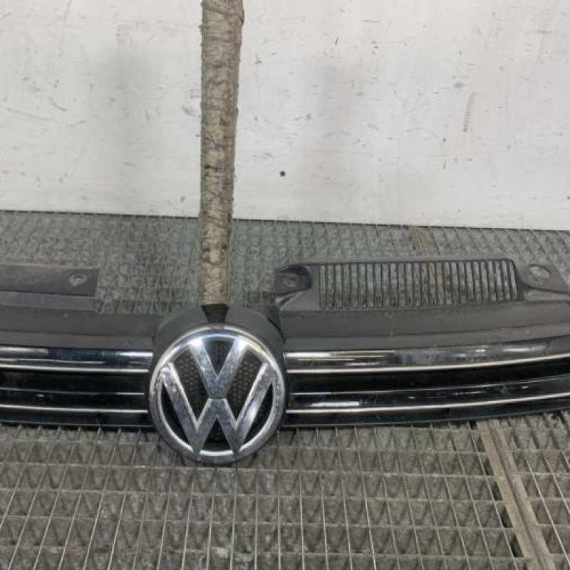 Calandre VOLKSWAGEN GOLF 6 Photo n°1
