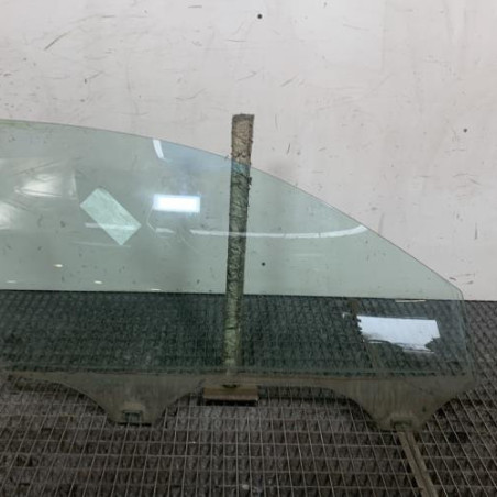 Vitre avant droit VOLKSWAGEN PASSAT 4 Photo n°1