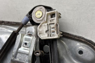 Leve vitre electrique avant droit VOLKSWAGEN PASSAT 4