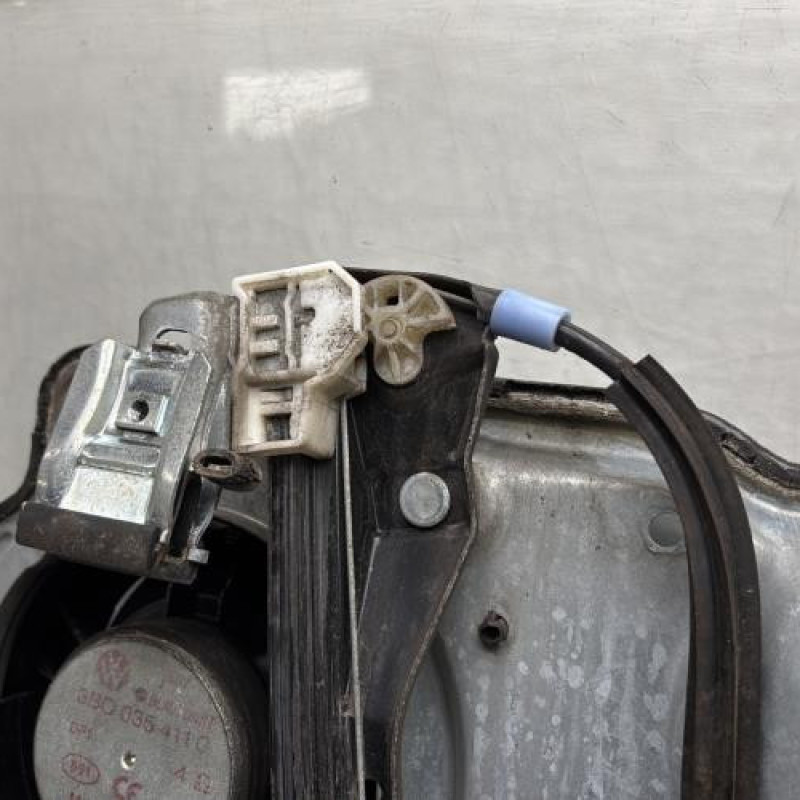 Leve vitre electrique avant droit VOLKSWAGEN PASSAT 4 Photo n°4