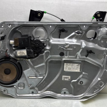 Leve vitre electrique avant droit VOLKSWAGEN POLO 4 Photo n°1