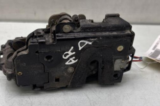 Serrure arriere droit VOLKSWAGEN POLO 4 Photo n°1