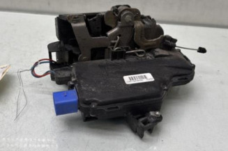 Serrure arriere droit VOLKSWAGEN POLO 4