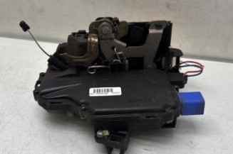 Serrure arriere gauche VOLKSWAGEN POLO 4
