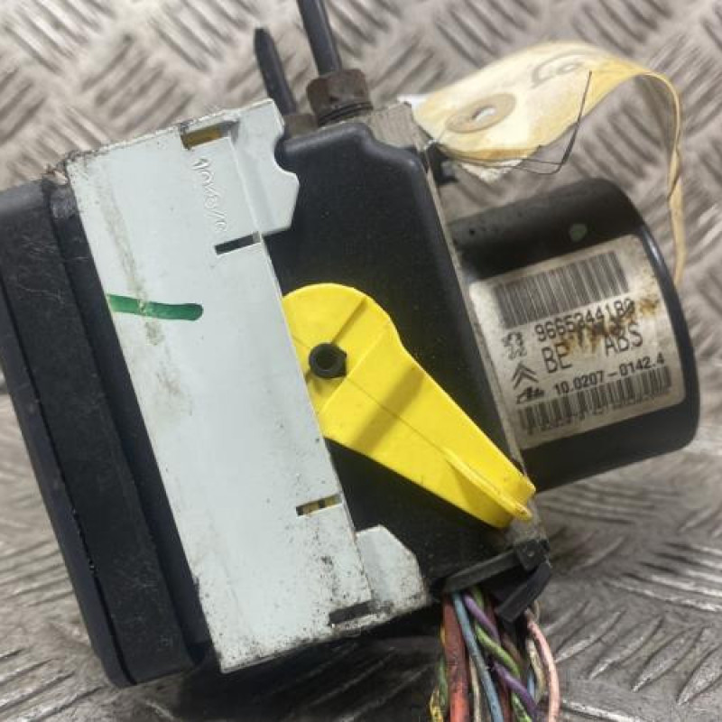 Bloc ABS (freins anti-blocage) PEUGEOT 207 Photo n°3