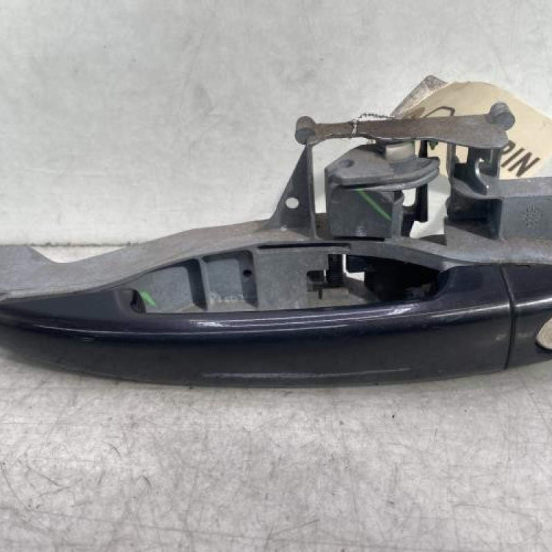 Poignee porte avant gauche PEUGEOT 207 Photo n°1