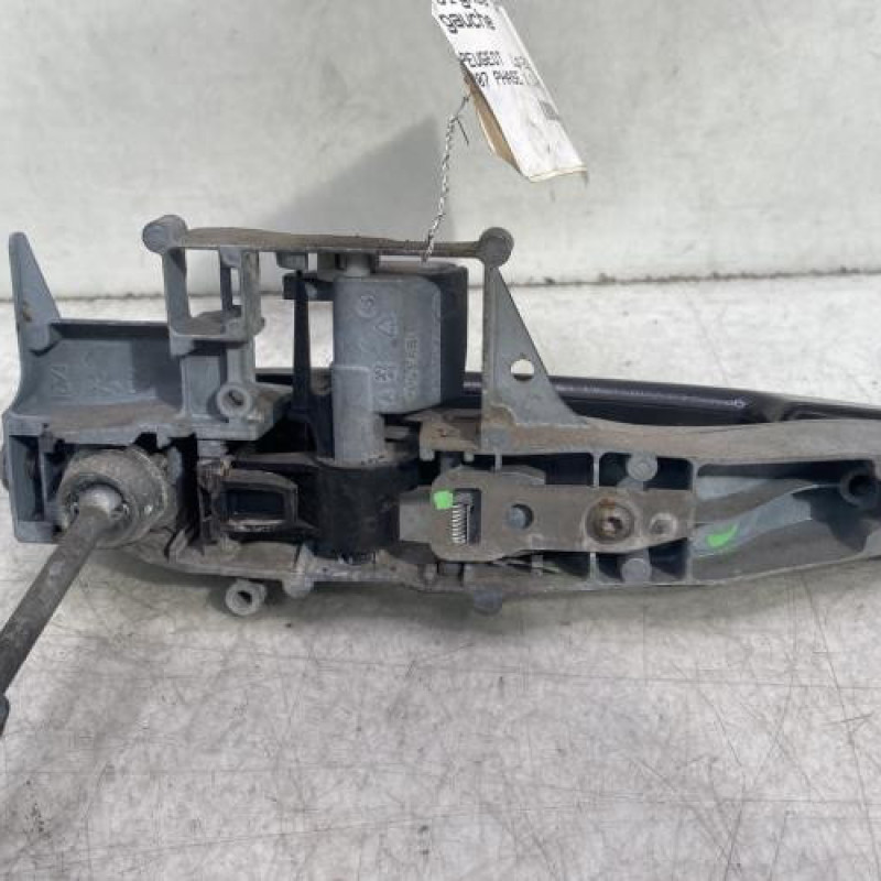 Poignee porte avant gauche PEUGEOT 207 Photo n°2