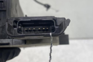 Serrure avant droit PEUGEOT 207