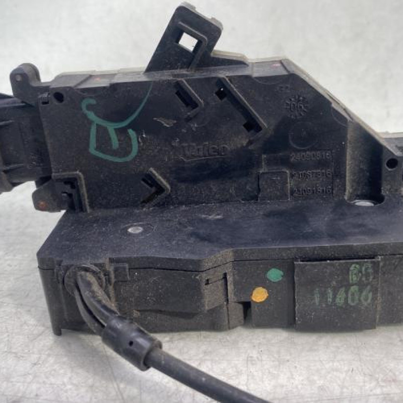 Serrure avant gauche PEUGEOT 207 Photo n°2