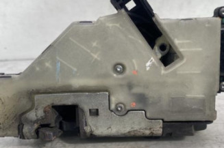 Serrure avant gauche PEUGEOT 207