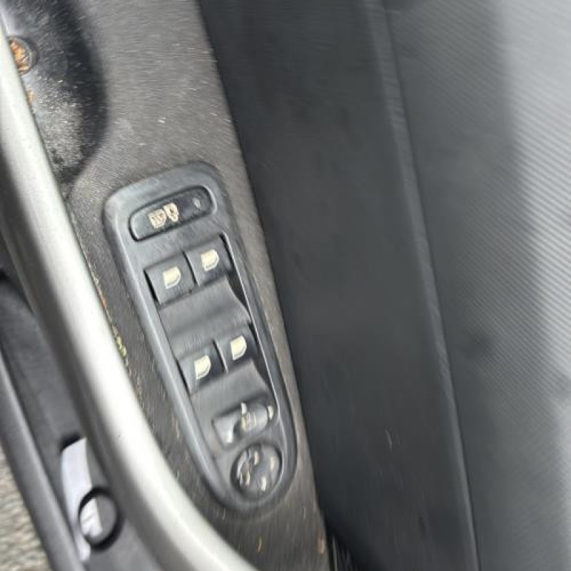 Aile avant gauche PEUGEOT 308 1 Photo n°14