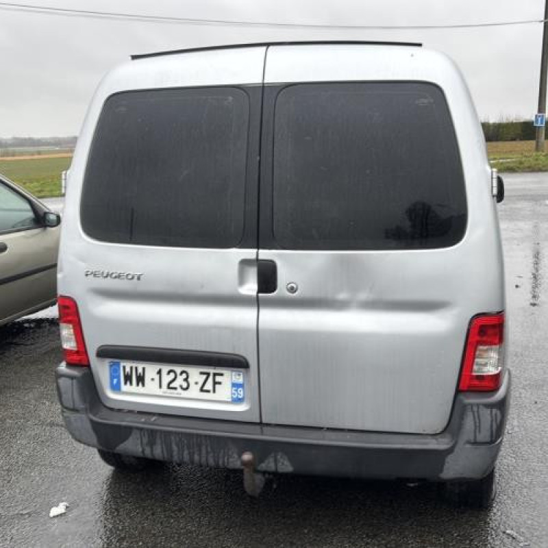 Capot PEUGEOT PARTNER 1 Photo n°13