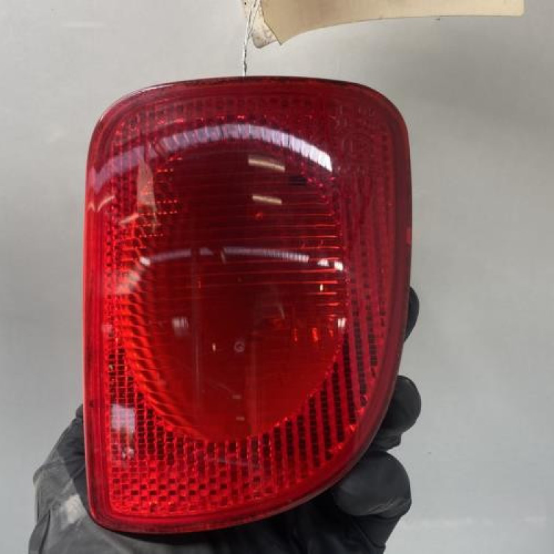 Anti brouillard arriere droit RENAULT KANGOO 2 Photo n°1