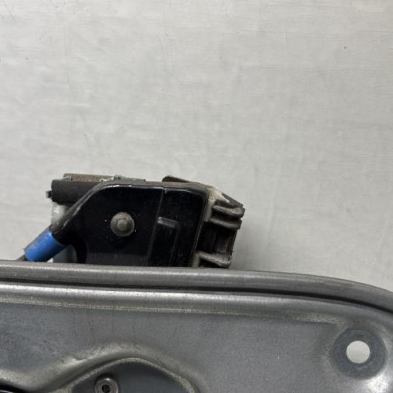 Leve vitre electrique avant droit SEAT IBIZA 3 Photo n°3