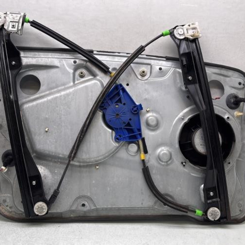 Leve vitre electrique avant droit SKODA FABIA 1 Photo n°4