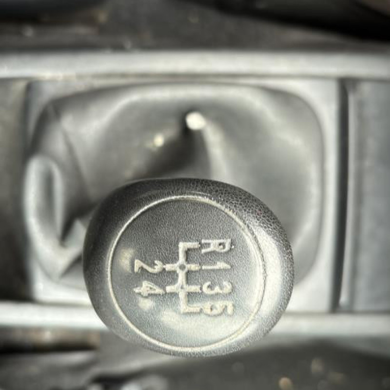 Leve vitre electrique avant droit SKODA FABIA 1 Photo n°11