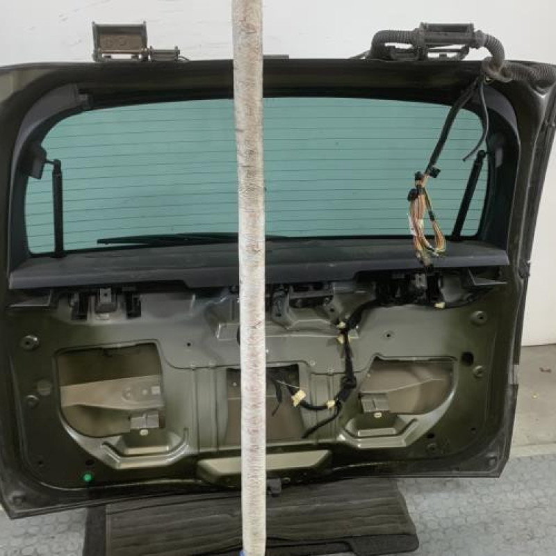 Malle/Hayon arriere CITROEN C4 GRAND PICASSO 1 Photo n°6