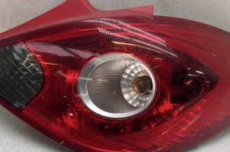 Feu arriere principal droit (feux) OPEL CORSA D Photo n°1