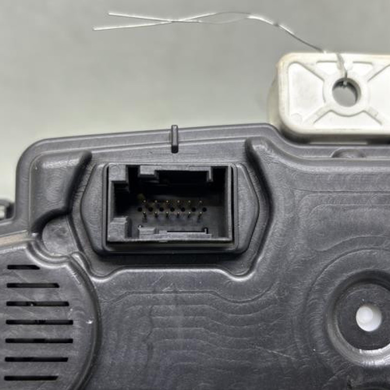 Compteur OPEL CORSA D Photo n°4